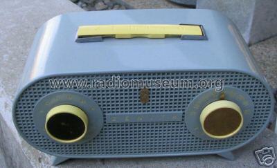 M510G Ch= 5M02; Zenith Radio Corp.; (ID = 323285) Radio