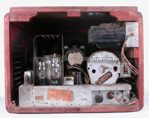 28T925R 'Mayflower' Ch= 28F22; Zenith Radio Corp.; (ID = 210775) Television