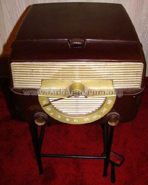 R566 Ch= 5L08; Zenith Radio Corp.; (ID = 1062136) Radio