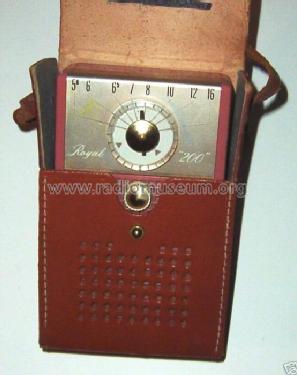 Royal 200 7AT48Z; Zenith Radio Corp.; (ID = 175926) Radio