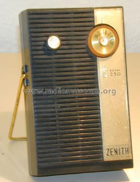 Royal 250 The All-American Ch=6CT40Z1; Zenith Radio Corp.; (ID = 837787) Radio