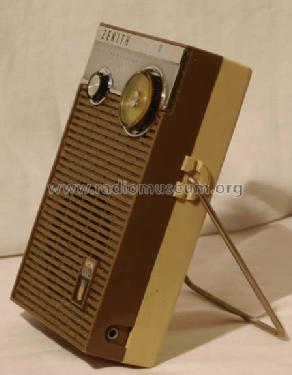 Royal 275-J Ch= 7CT40Z2; Zenith Radio Corp.; (ID = 577891) Radio