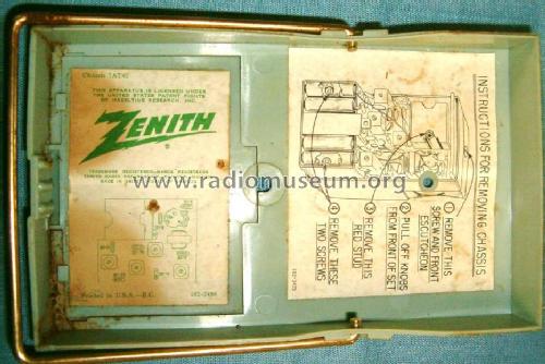 Royal 300 Ch=7AT42 ; Zenith Radio Corp.; (ID = 418395) Radio