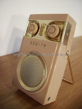 Royal 500 Ch= 7ZT40 'Revised'; Zenith Radio Corp.; (ID = 1388388) Radio