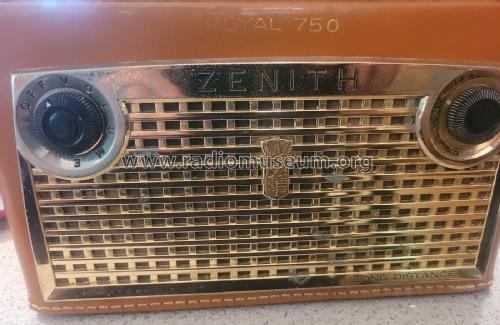 Royal 750L Ch= 8AT41Z2; Zenith Radio Corp.; (ID = 2830484) Radio