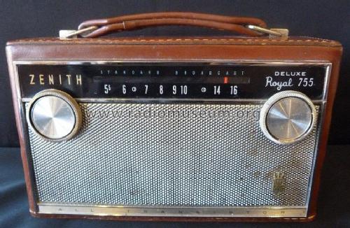 Royal 755 Ch= 8CT41Z2; Zenith Radio Corp.; (ID = 1610563) Radio