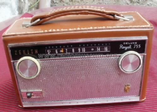 Royal 755LK Deluxe Ch= 8KT41Z2; Zenith Radio Corp.; (ID = 764405) Radio