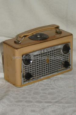 Royal 760 Navigator Ch= 8AT42Z2; Zenith Radio Corp.; (ID = 1366405) Radio