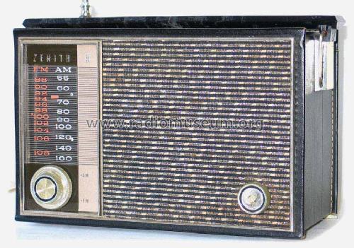 Royal 880 9KT42Z6 ; Zenith Radio Corp.; (ID = 251617) Radio