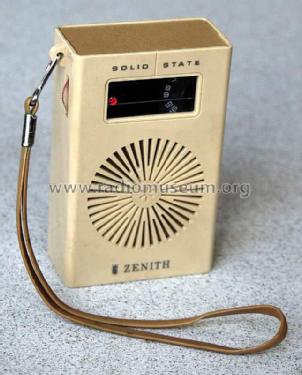 Royal E10L ; Zenith Radio Corp.; (ID = 1988532) Radio