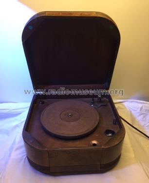 S-7002 ; Zenith Radio Corp.; (ID = 2157167) Sonido-V