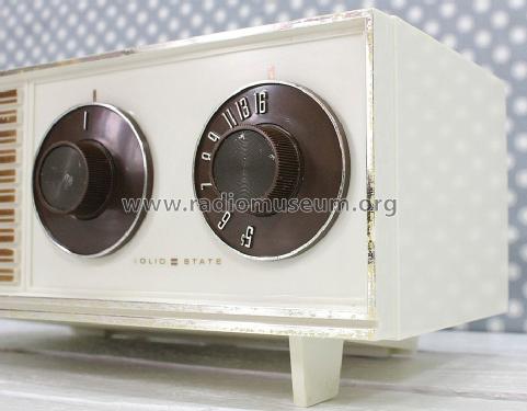 B210W Solid State ; Zenith Radio Corp.; (ID = 1239839) Radio