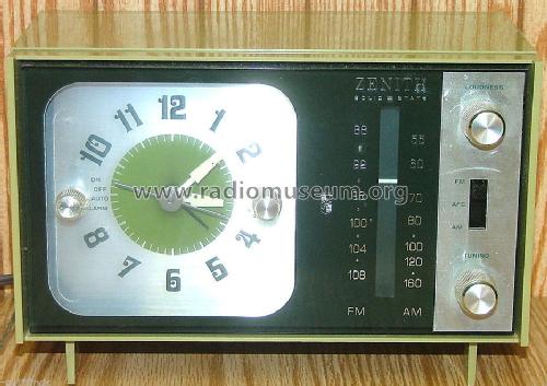 C462F Solid State FM-AM Clock Radio ; Zenith Radio Corp.; (ID = 1611400) Radio