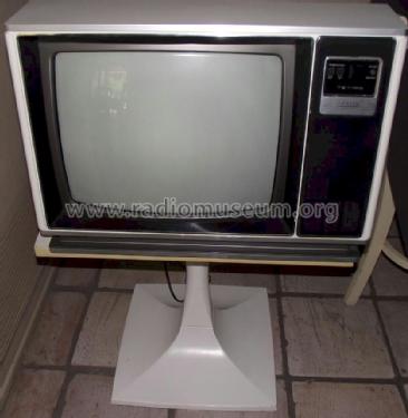 SN1961X Color TV System 3 ; Zenith Radio Corp.; (ID = 1062806) Televisión