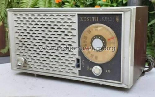T2518 Ch= 7M05; Zenith Radio Corp.; (ID = 2580237) Radio