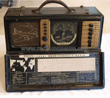 Trans Oceanic 7G605 Shortwave Portable Radio Ch= 7B04; Zenith Radio Corp.; (ID = 1201658) Radio