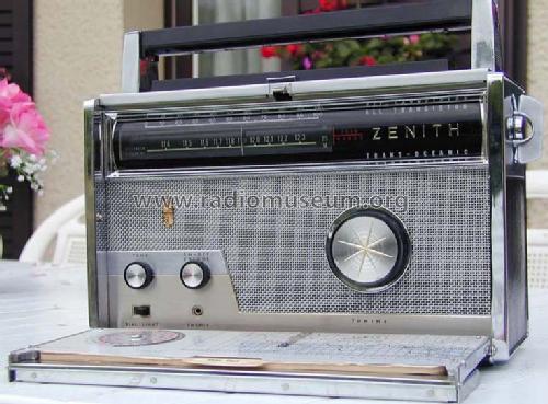 Trans-Oceanic Royal 1000 Ch= 9HT40Z2; Zenith Radio Corp.; (ID = 255384) Radio