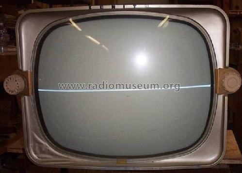 X2220RU Ch= 17X20U; Zenith Radio Corp.; (ID = 2237704) Television