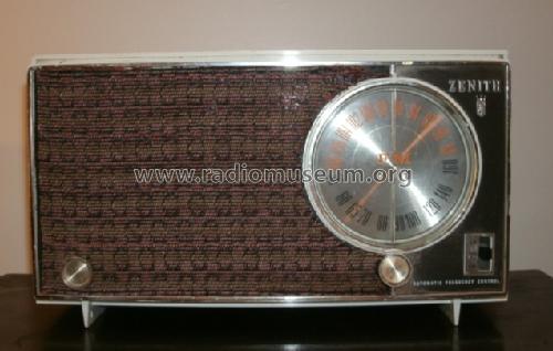 X318A Ch= 7N02; Zenith Radio Corp.; (ID = 1296120) Radio