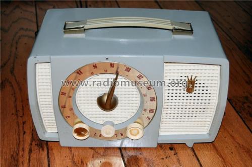 Y724G Ch=7Y02; Zenith Radio Corp.; (ID = 1999506) Radio