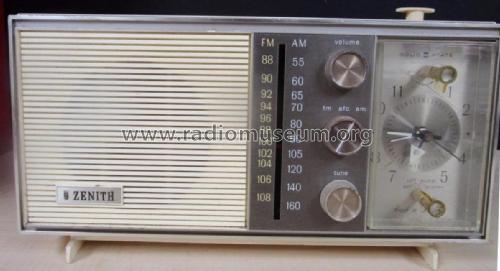 Z468W; Zenith Radio Corp.; (ID = 2169656) Radio