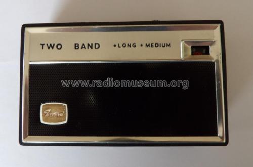 Two Band ; Zephyr Radio Co. Ltd (ID = 2695931) Radio