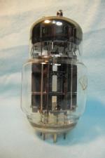 6S33S-W  6С33С-В Triode 6,3V Heizspannung; Modell 33; Durchmesser >24mm; W erhöhte Güte