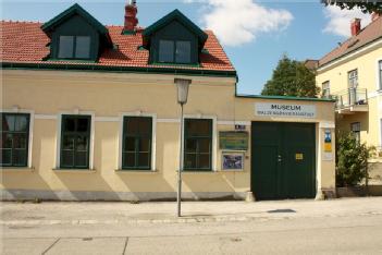 Austria: Museum Walzengravieranstalt Guntramsdorf in 2353 Guntramsdorf