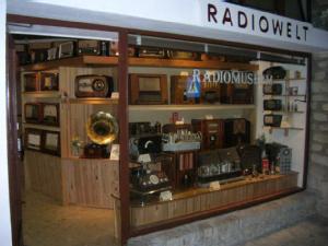 Austria: Radiomuseum-Radiowelt in 6020 Innsbruck