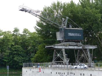 Germany: Hafenkran im Stadthafen Recklinghausen in 45663 Recklinghausen