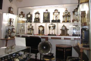 Germany: Historisches Uhren- und Musikgerätemuseum zu Putbus in 18581 Putbus