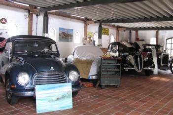 Germany: Oldtimer im Stall in 25821 Bredstedt