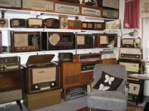 Germany: Privates Loewe Opta Radiomuseum-Bocket in 52525 Waldfeucht - Bocket