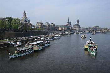 Germany: Sächsische Dampfschiffahrt - Raddampfer Kurort Rathen in 01067 Dresden