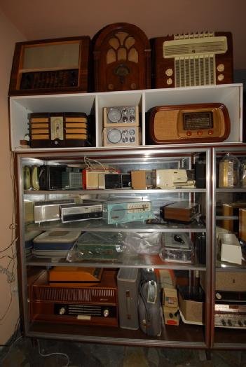 Greece: Old Radio Repairs Museum in 13231 Πετρούπολη, Αθήνα. - Petroupoli, Athens.