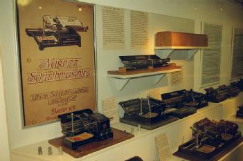 Italy: Museo delle Macchine da Scrivere - Peter Mitterhofer - Schreibmaschinenmuseum à 39020 Parcines/Partschins (BZ)