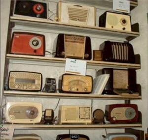 Netherlands: Kuipers Radiomuseum in 9079 KK Sint Jacobiparochie