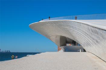 Portugal: MAAT Museum of Art, Architecture and Technology & CENTRAL ELÉTRICA in 1300-598 Belém, Lisboa